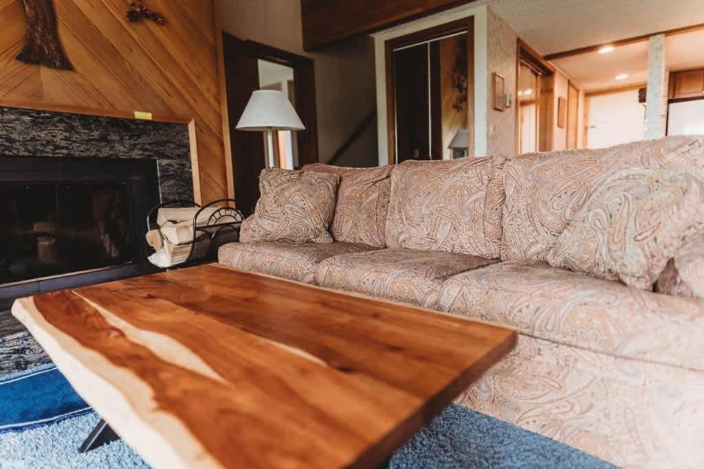 Floor Luxury, Sauna, Private Pool, Beach, 5 Beds, 4 Full Bath Bellaire
